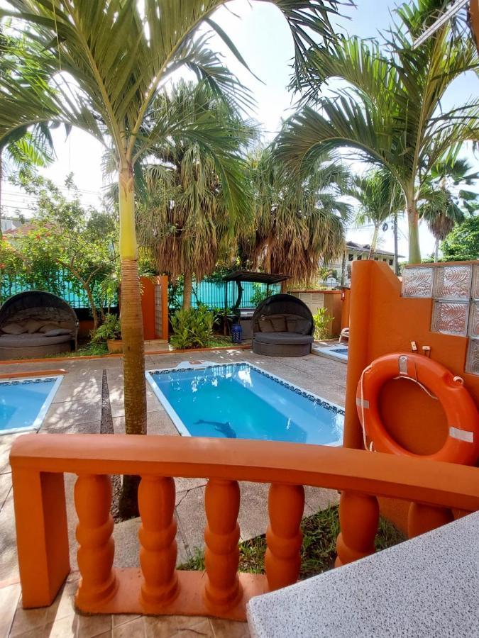 Beau Vallon Villa Self Catering With Pool Bagian luar foto